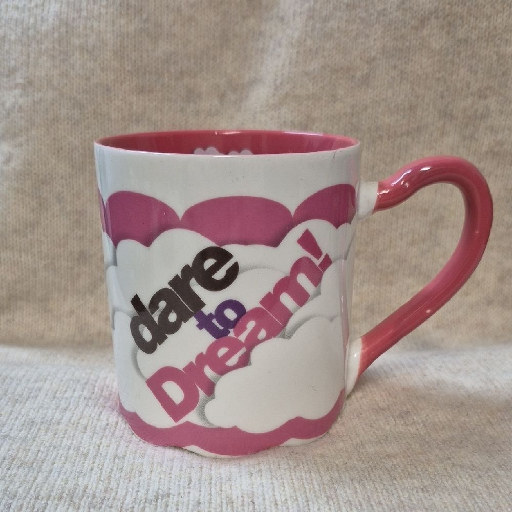 Mary Kay Dare to Dream Scallop Bottom Seminar 2012 Mug